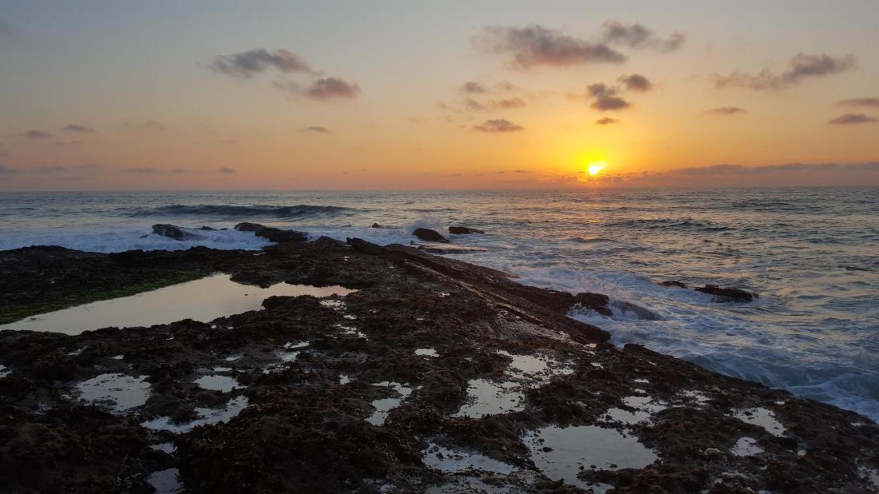 Casa Do Vicente, Localizada A 1.7Km Da Praia. Ribamar  Экстерьер фото